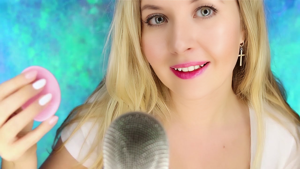 ……麦克风。快速分类的 ASMR 触发器